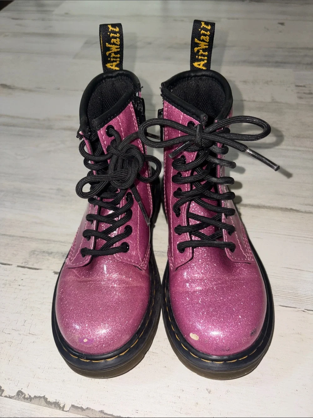 Dr. Martens sparkling pink